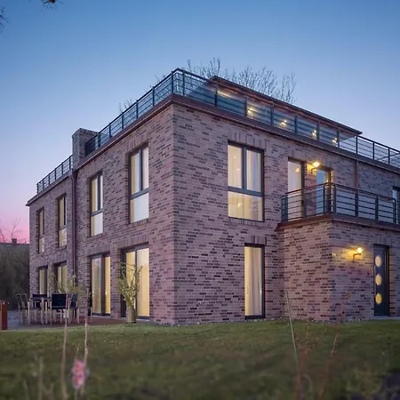 Lotsenhäuser Rügen - Luxus - 3 Schlafzimmer - Sauna - Dachterrasse Mit Boddenblick Villa *