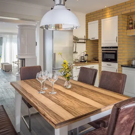 Lotsenhäuser Rügen - Luxus - 3 Schlafzimmer - Sauna - Dachterrasse Mit Boddenblick Villa *