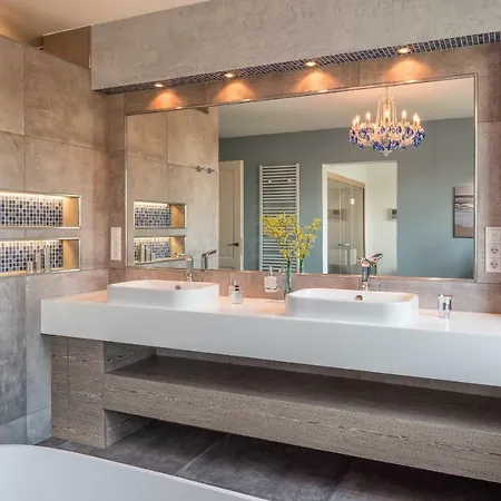 Lotsenhäuser Rügen - Luxus - 3 Schlafzimmer - Sauna - Dachterrasse Mit Boddenblick *