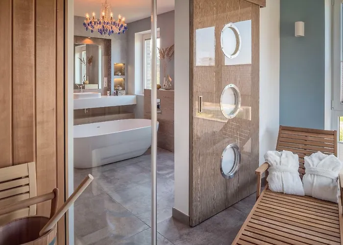 Lotsenhaeuser Ruegen - Luxus - 3 Schlafzimmer - Sauna - Dachterrasse Mit Boddenblick