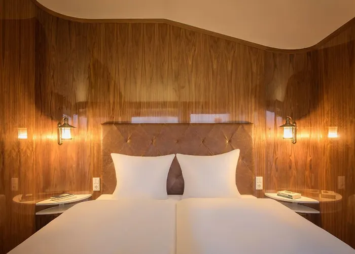 Villa Lotsenhaeuser Ruegen - Luxus - 3 Schlafzimmer - Sauna - Dachterrasse Mit Boddenblick *